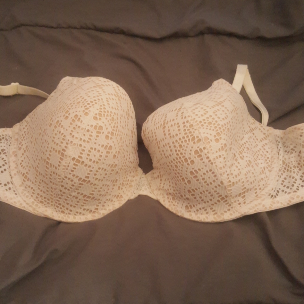Victoria's secret white cream multiway bra